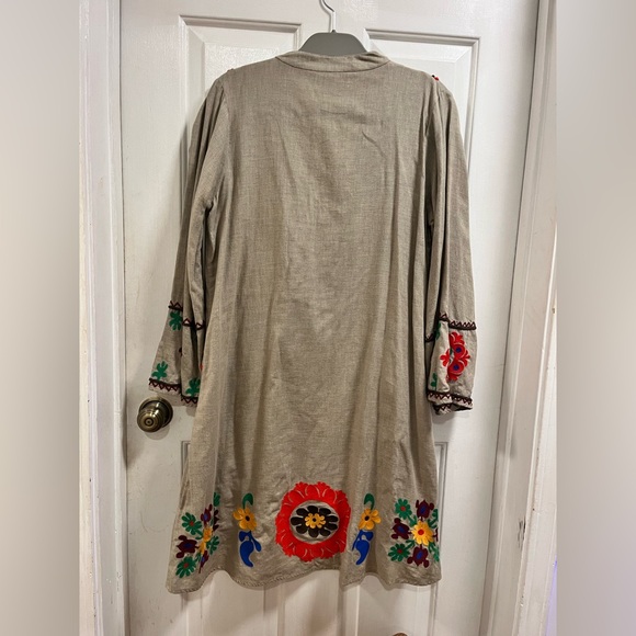 Ivy Jane boho dress with fun embroidery detail, large - Picture 3 of 9